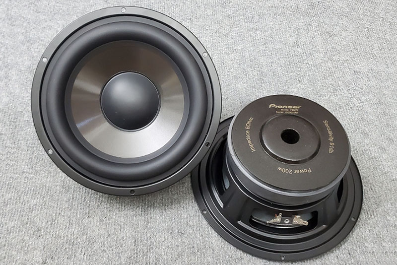 Củ loa bass 20 Pioneer P8820: 1.450.000 VND
