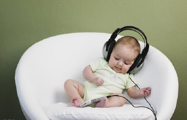Vai trò của âm nhạc đối với trẻ sơ sinh