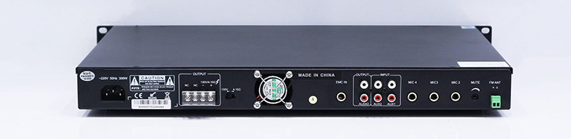 Amply ITC TD-60B có thiết kế thêm đèn báo nguồn tín hiệu