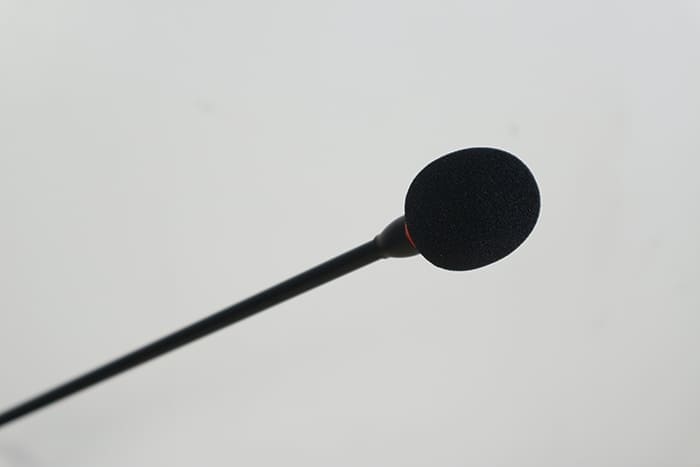 ASIMA DG-8000B trang bị mút bọc mic hạn chế tạp âm