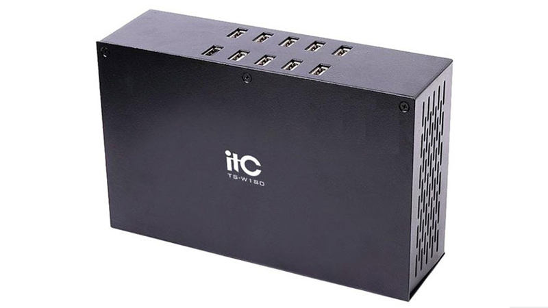 Bộ sạc ITC TS-W180 có chức năng tự động điều chỉnh lượng điện phù hợp và đảm bảo an toàn cho các thiết bị khi sử dụng