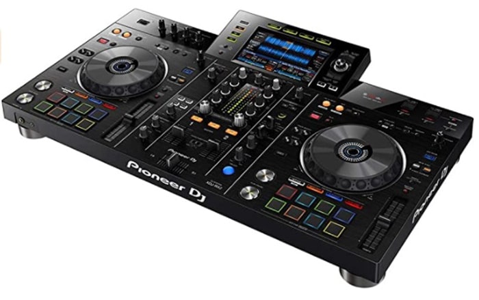 Chọn mua bàn mixer DJ phù hợp với nhu cầu
