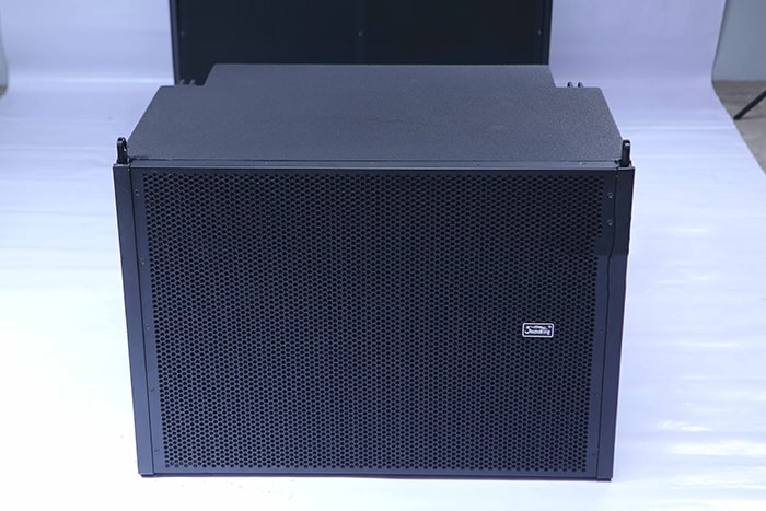 Thiết kế của loa array Soundking G210SA hiện đại