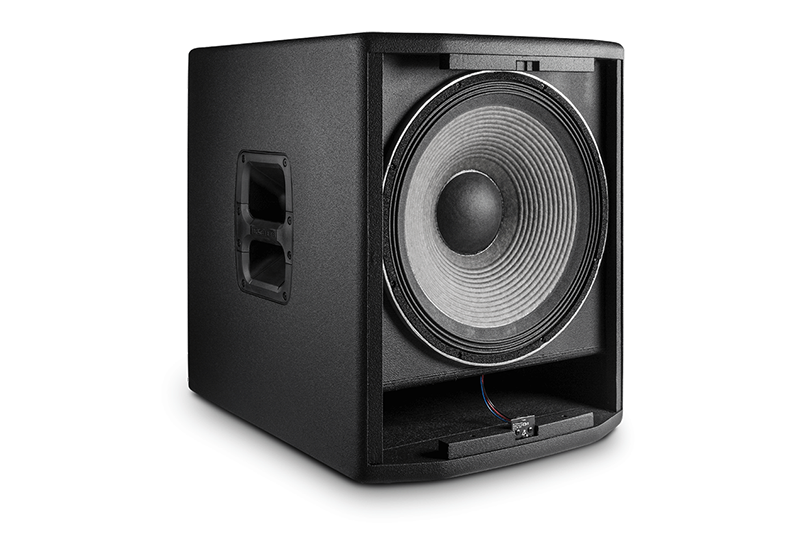 JBL PRX815XLF cung cấp âm thanh ấn tượng, mạnh mẽ