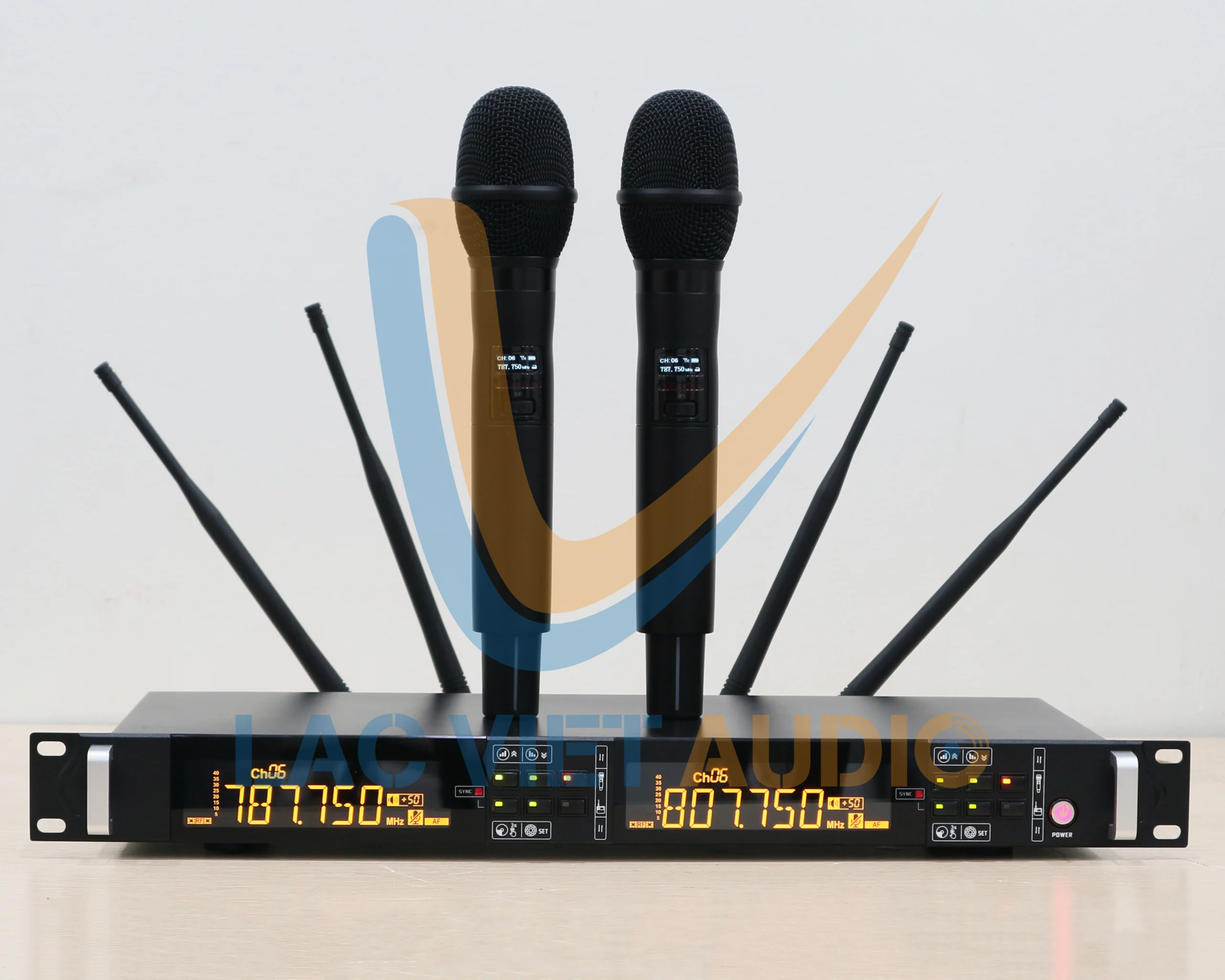 tư-vấn-lựa-chọn-loa-va-micro-phù-phợp-cho-hội-trường-ủy-ban-vịnh-bắc-bộ