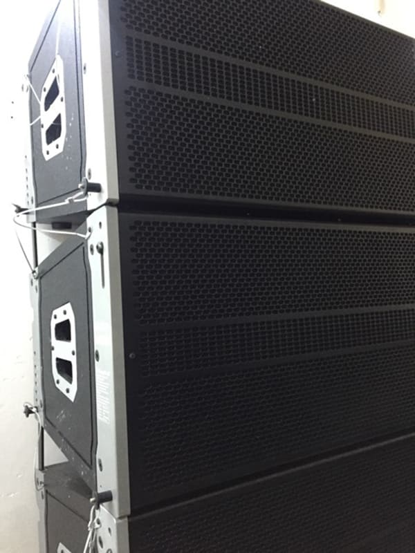 Vỏ thùng loa array bass 25 được nhập từ Malaysia